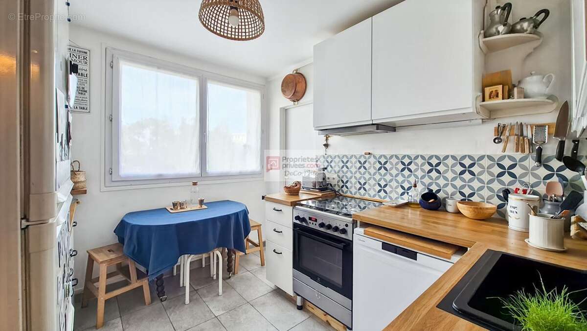 Appartement à SAINT-CYR-L'ECOLE