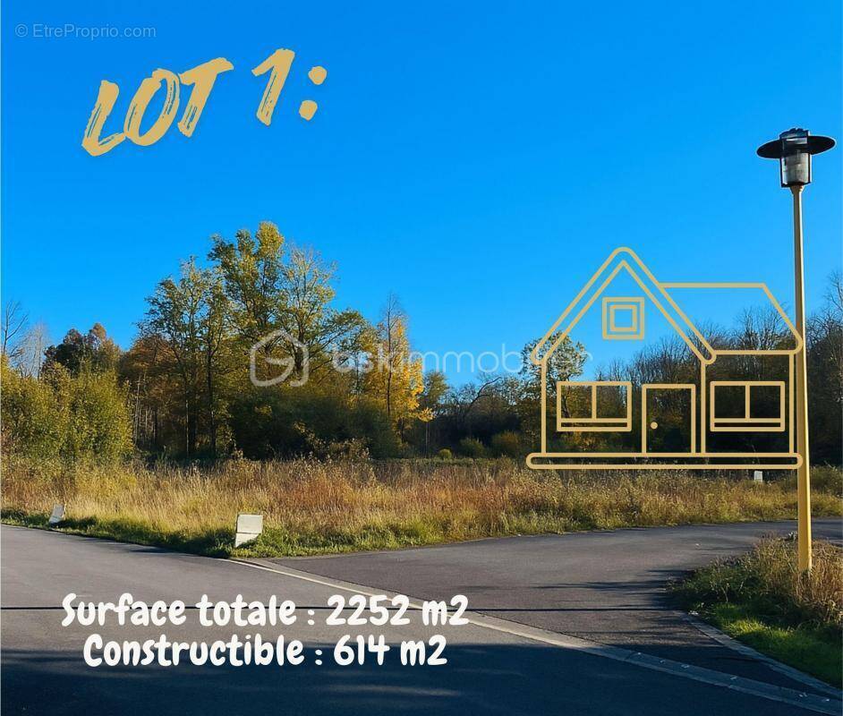 Terrain à NEUFCHATEL-SUR-AISNE