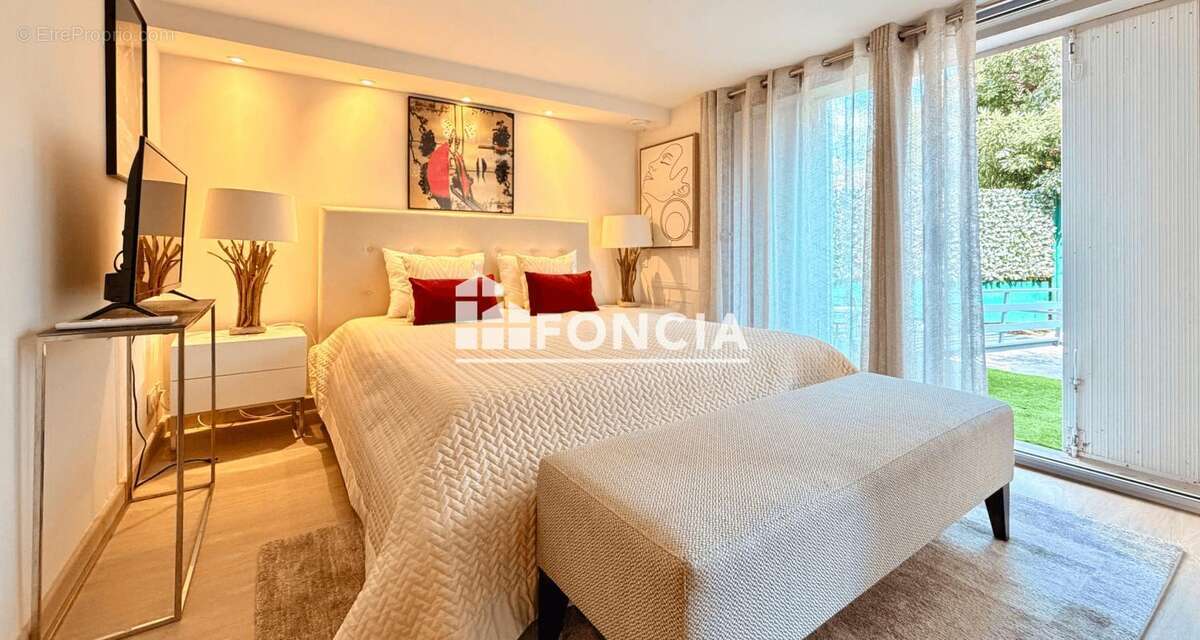 Villa de Vacances - 300 de la Plage de la Baumette - photo 8