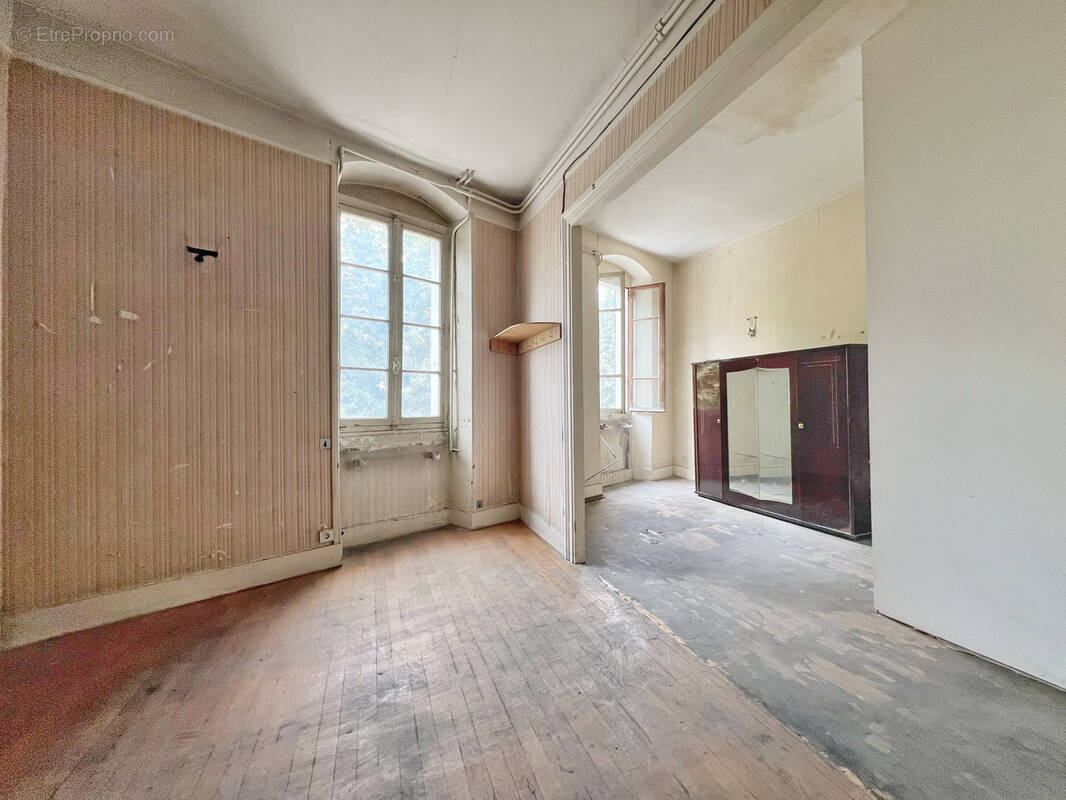 Appartement à AIX-LES-BAINS