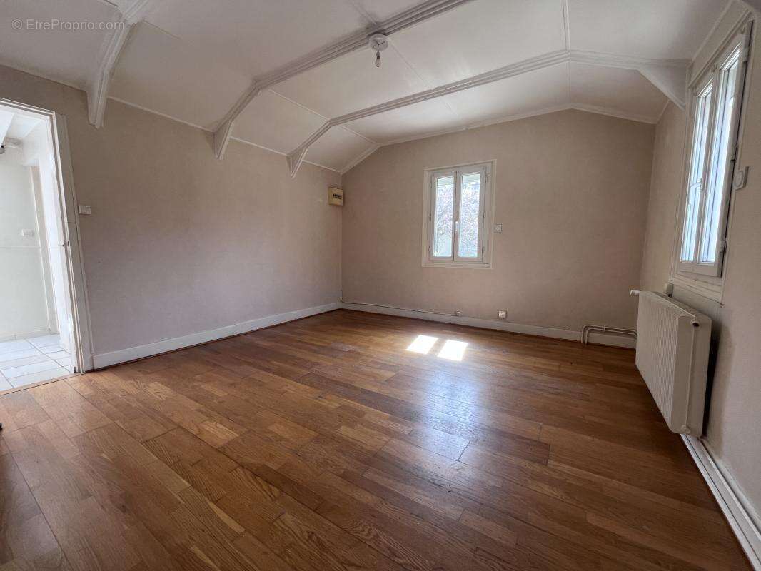 Maison à PLOMBIERES-LES-DIJON