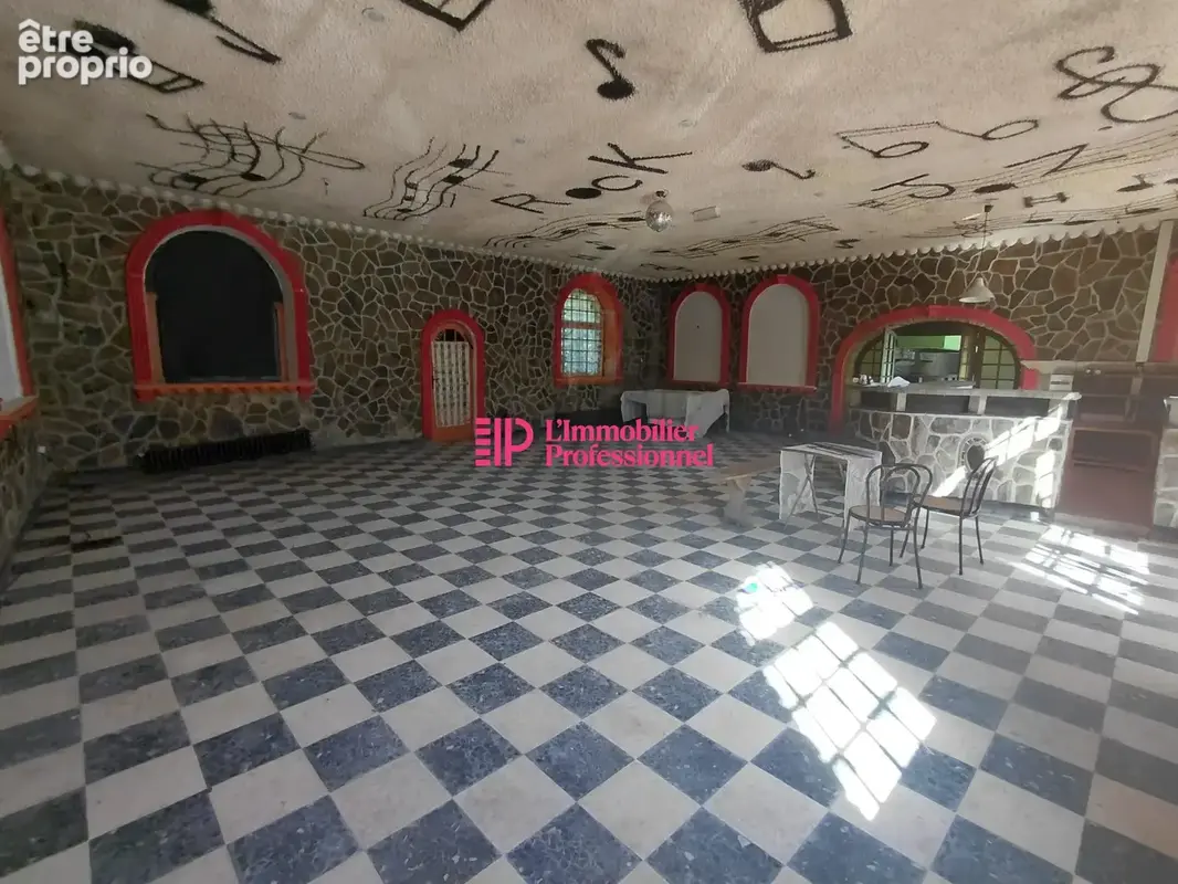 Commerce 539 m² à vendre à Concarneau (29900) - photo 9