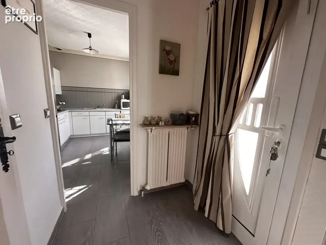 Maison à vendre avec 4 chambres à 500 m du centre gare - photo 8