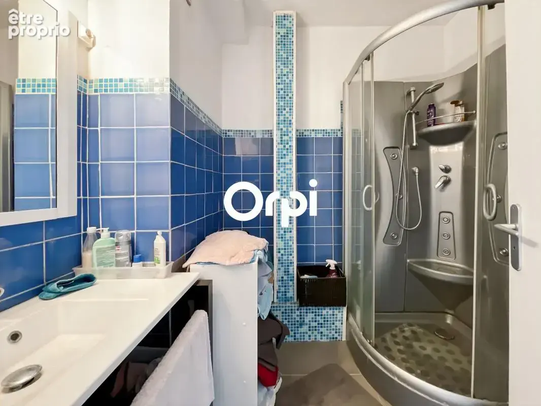 ** T3 - Vue mer - La Ciotat - vente en viager ** - photo 15