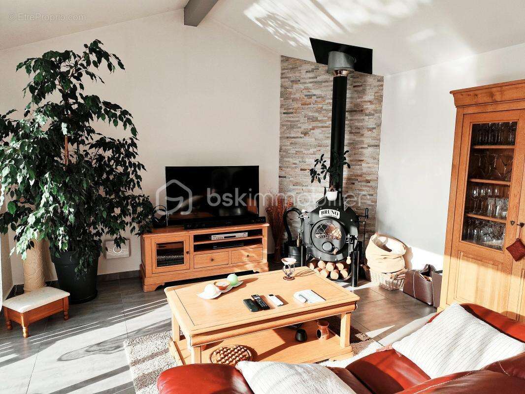 Maison à SAINT-ANDRE-DE-CUBZAC