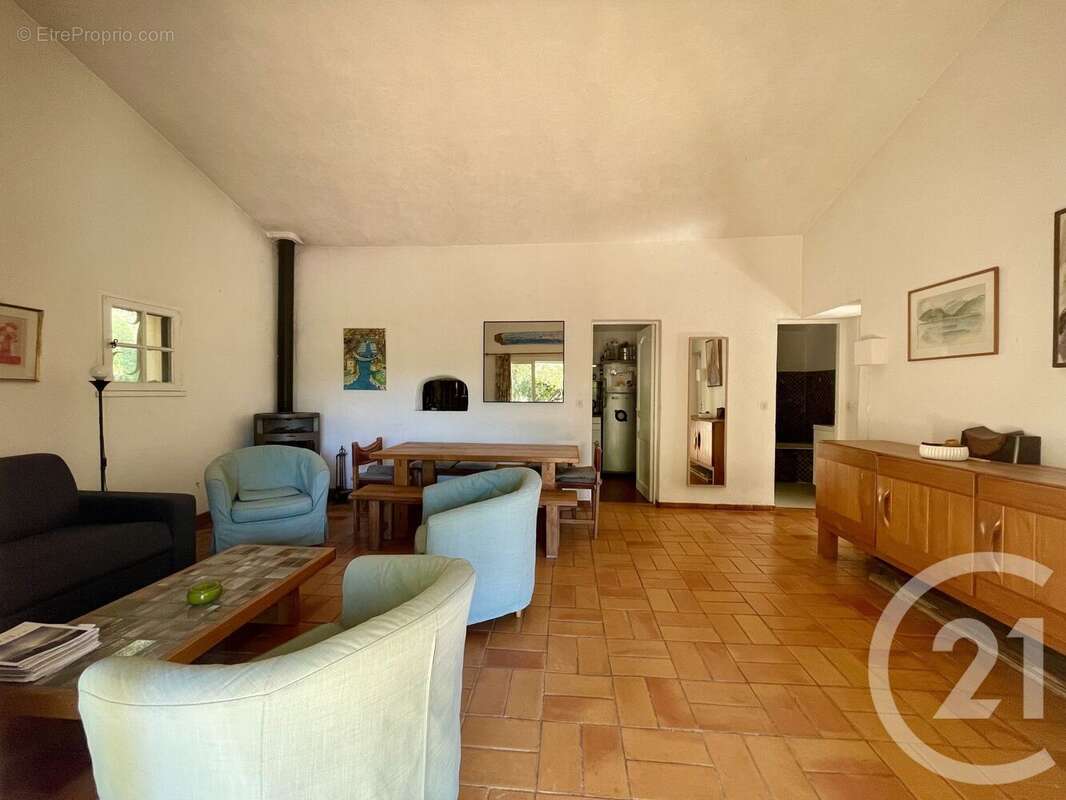 Maison à RAYOL-CANADEL-SUR-MER