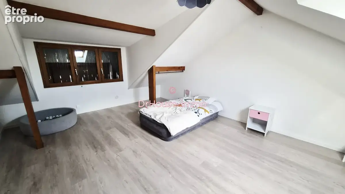Maison 160 m² à Mareuil-Les-Meaux  - photo 16