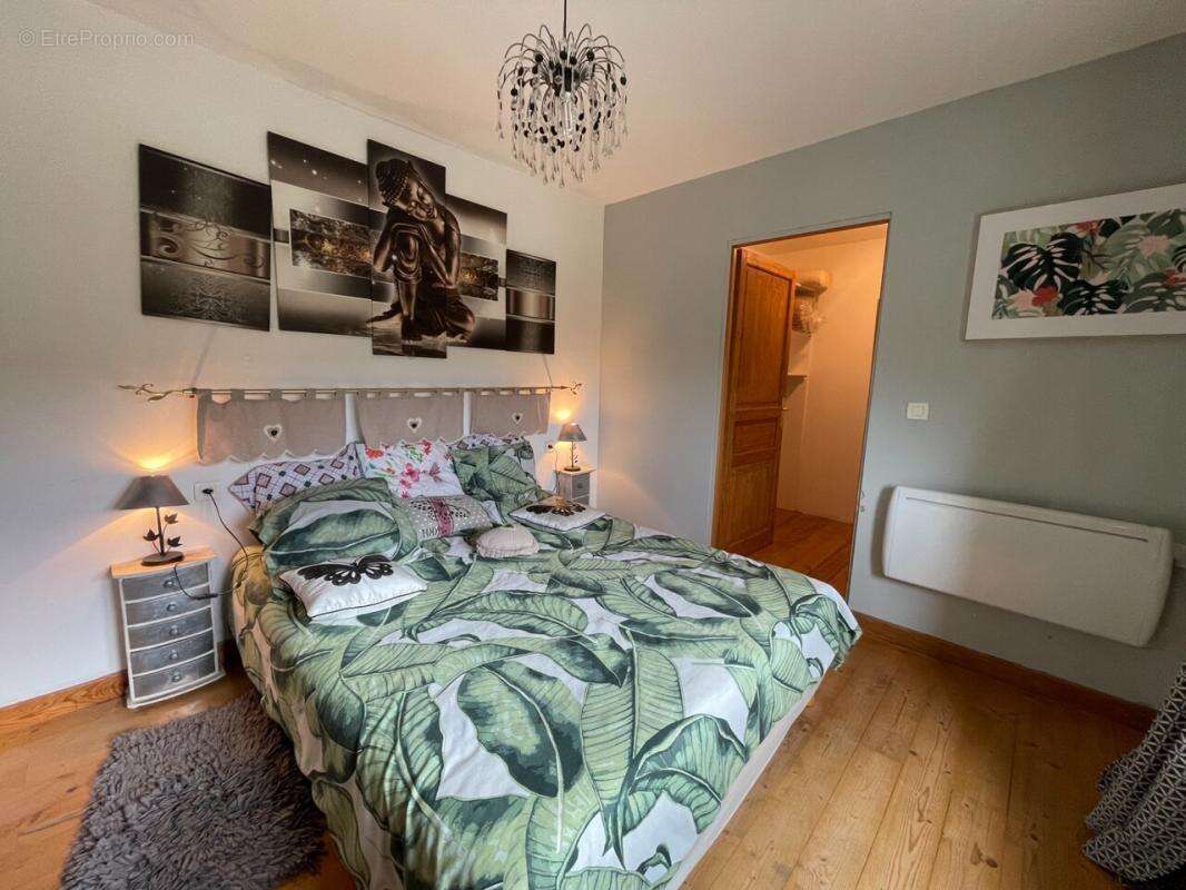 Maison à LENS-LESTANG