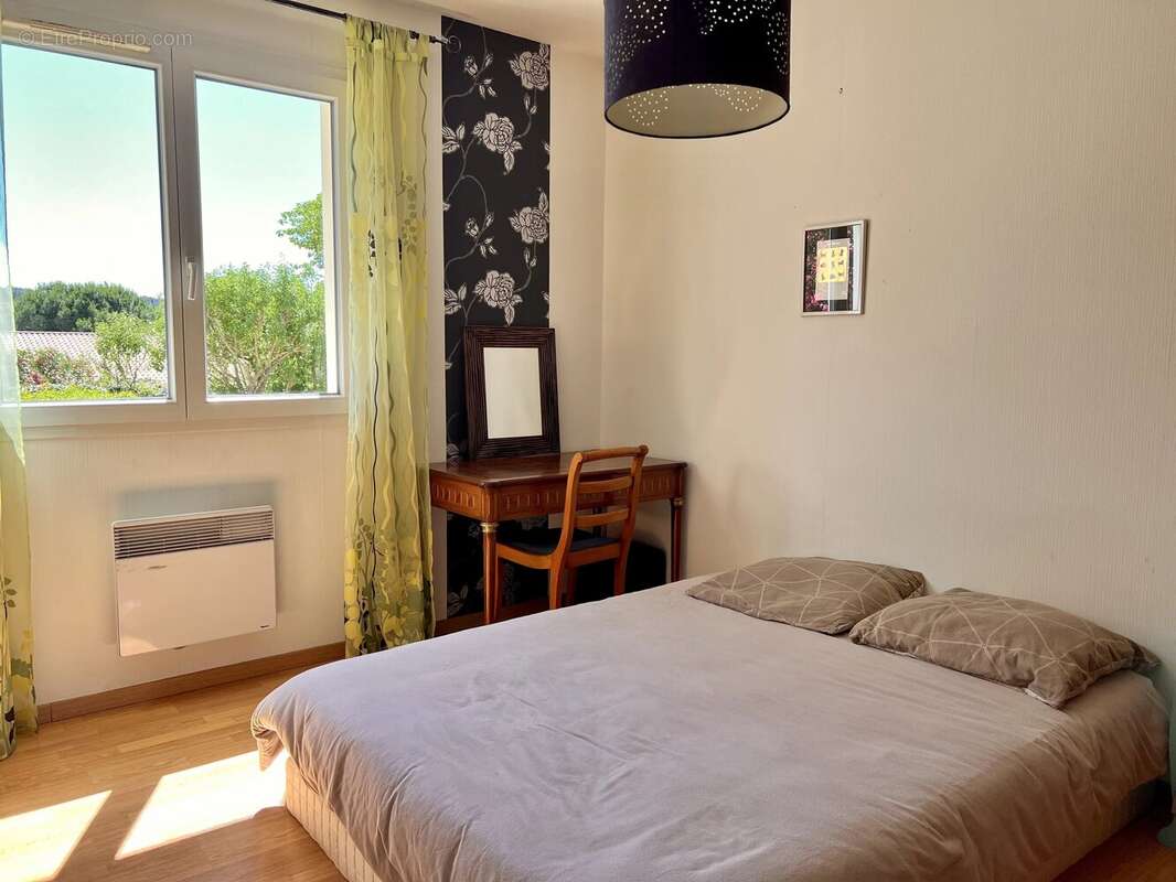 Maison de Plain-Pied avec Piscine aux Portes de Carcassonne - photo 9