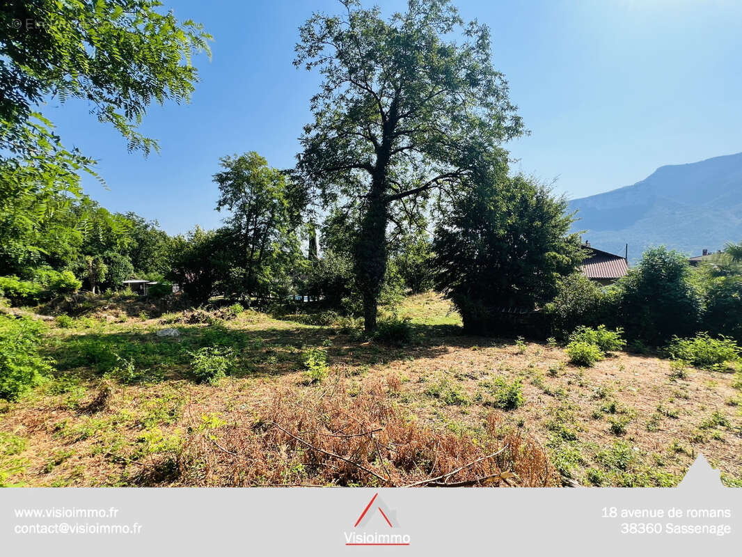 Terrain à vendre   1620 m2 - photo 3