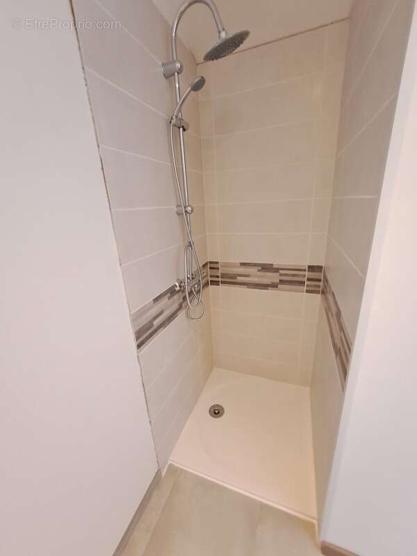 Maison à vendre 6 pièces + Chai attenant - photo 11