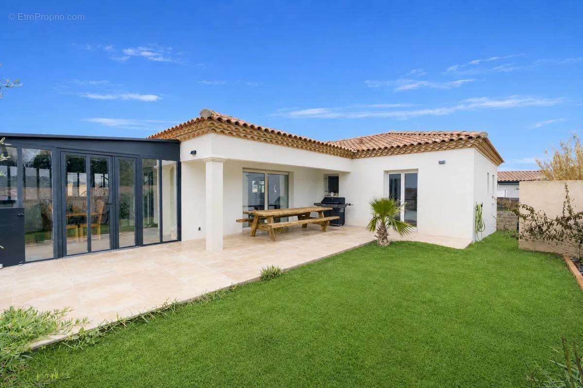 Maison à VILLEVEYRAC