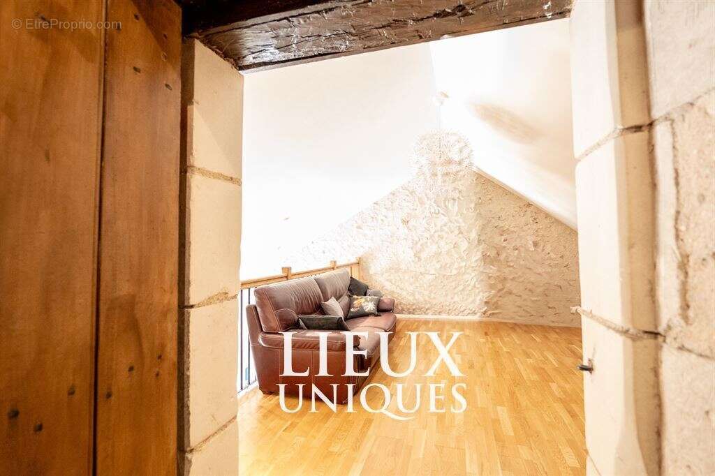 Maison à ATHEE-SUR-CHER