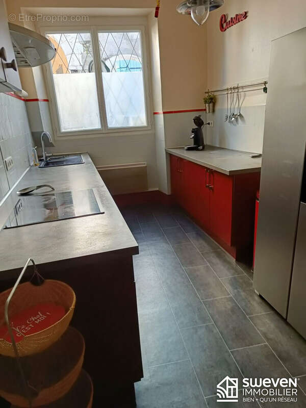 Cuisine - Maison à SAINT-MARTORY