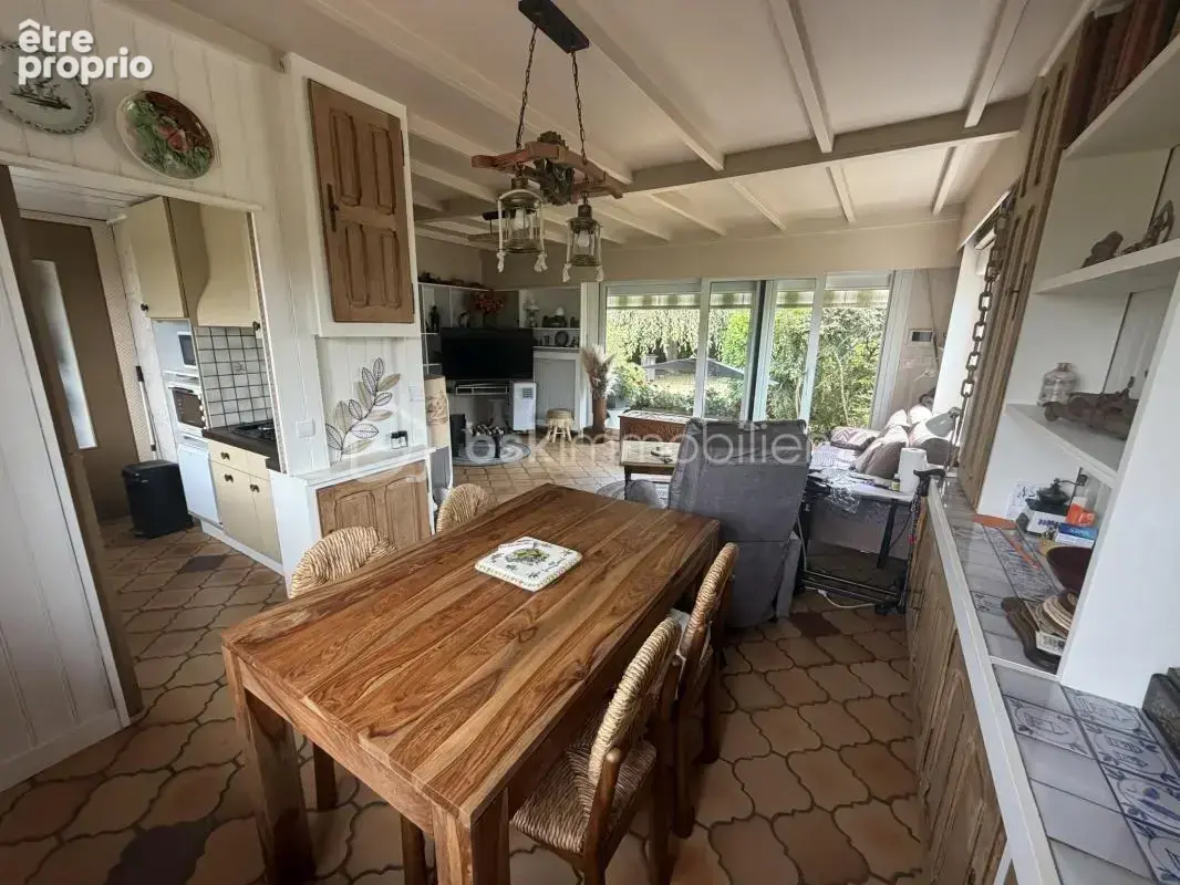 Maison style Américain avec terrain et ses diverses possibilités au cœur d'une localisation idéale - photo 3
