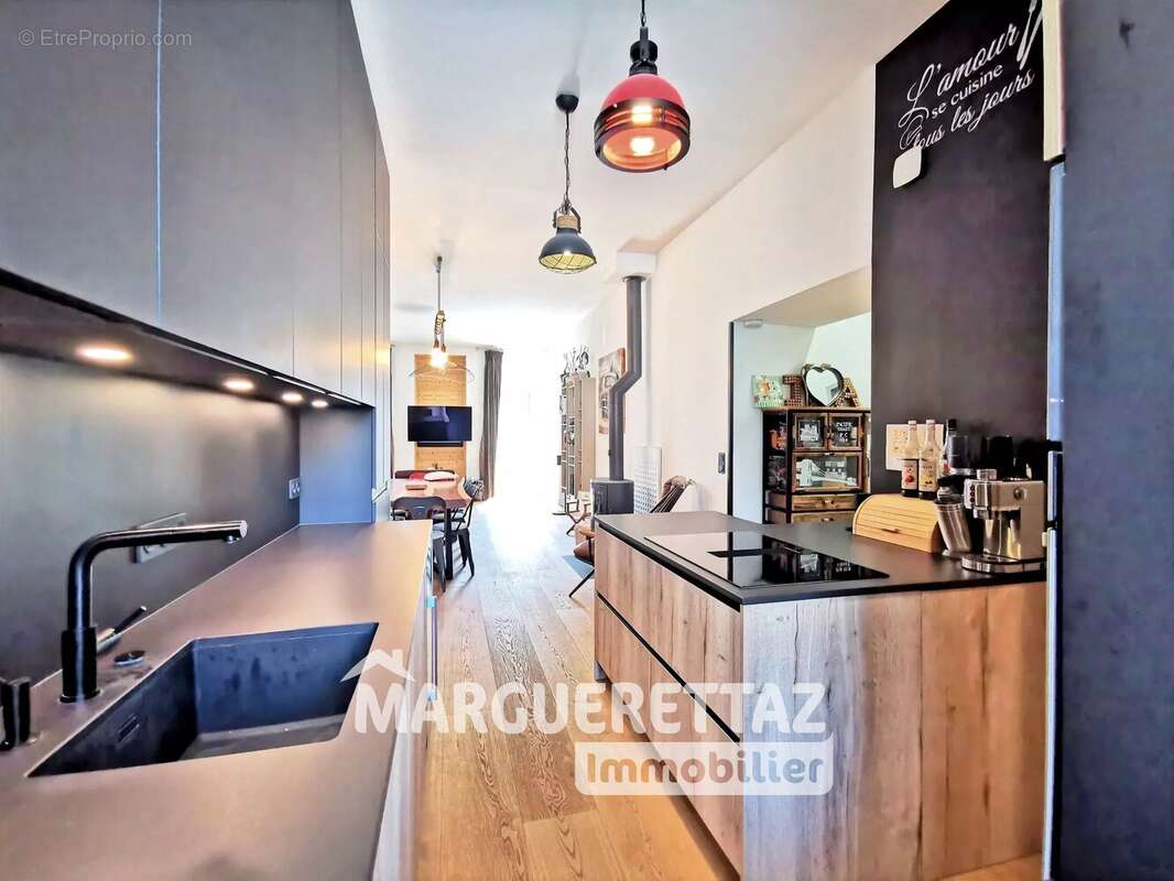 T4 d'exception - plain pied - 96 m² - grande terrasse sud ouest - rénovation soignée - photo 12