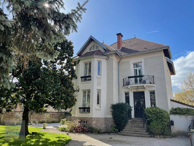Maison à CHALON-SUR-SAONE