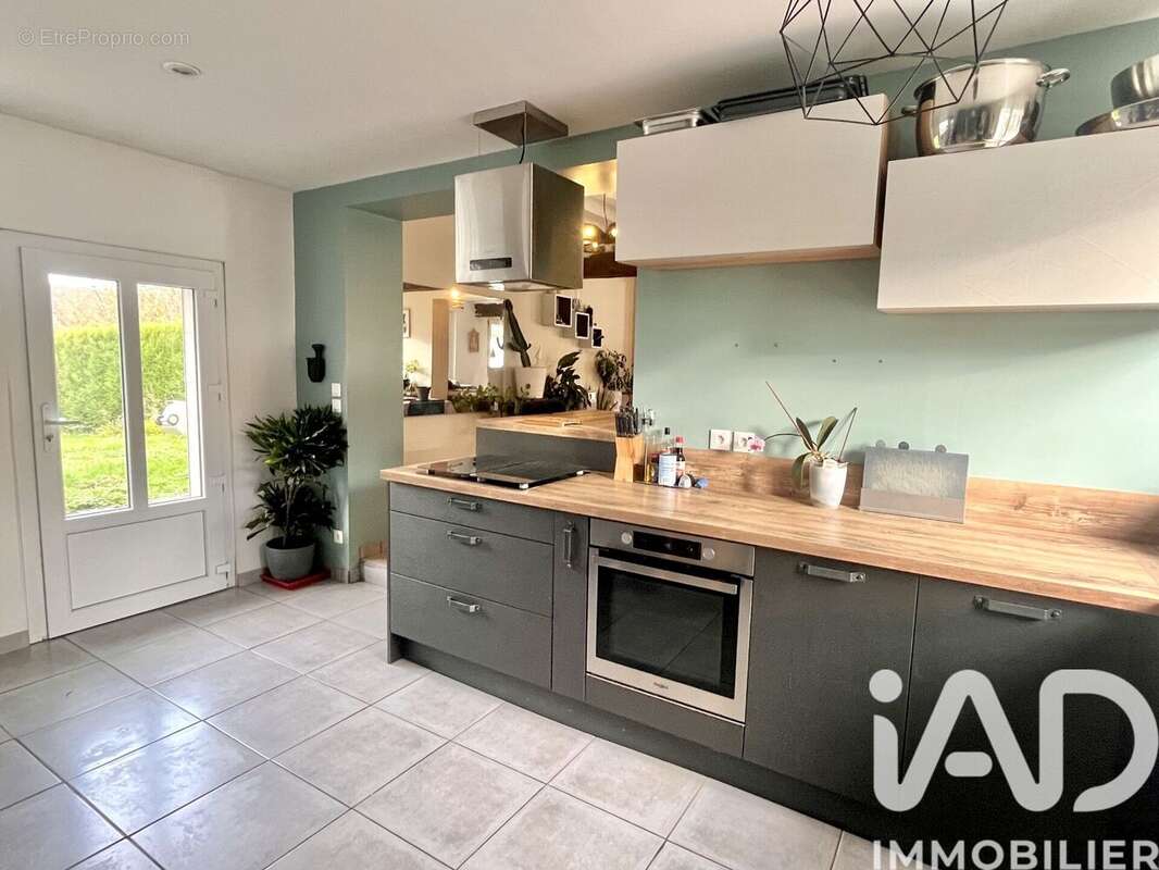 Photo 9 - Maison à ELINCOURT-SAINTE-MARGUERITE