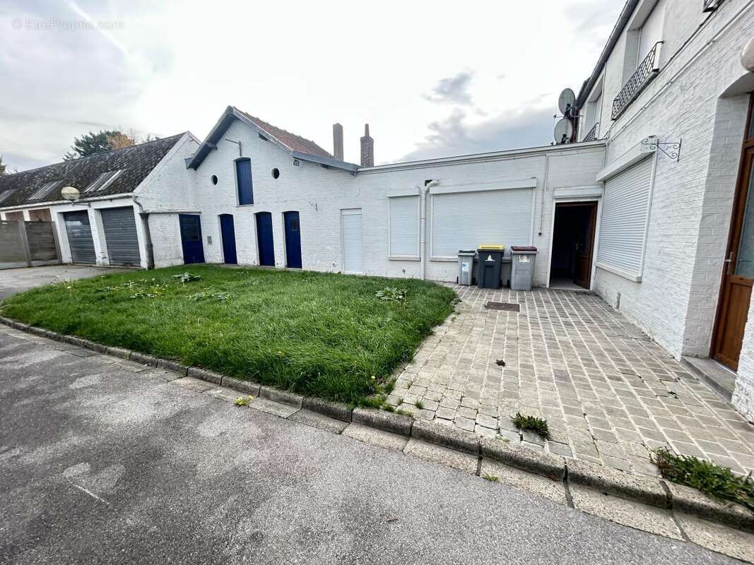 Maison à WALINCOURT-SELVIGNY