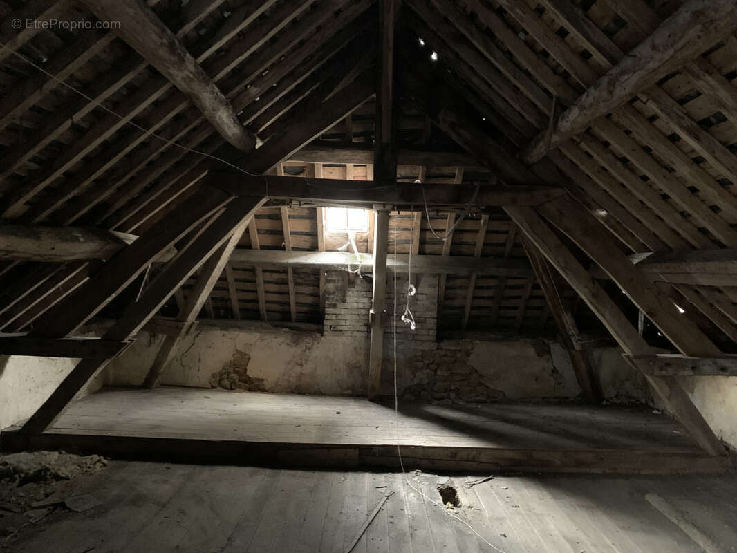 Maison à MOULINS-LA-MARCHE