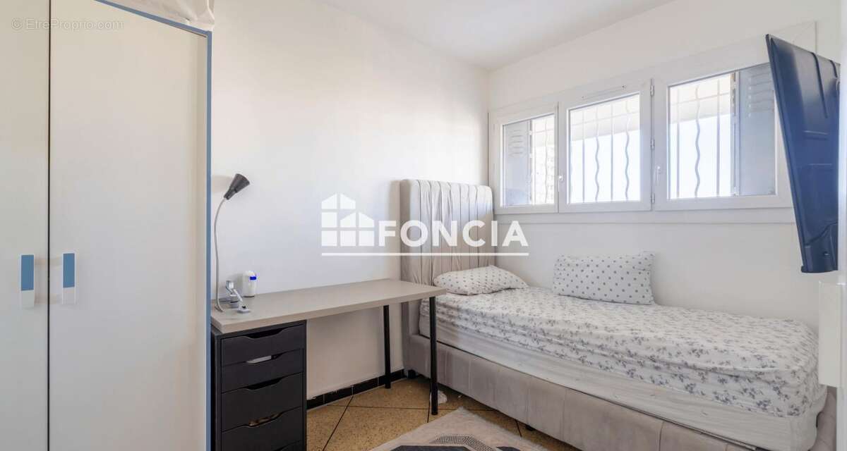 Appartement à MARSEILLE-9E
