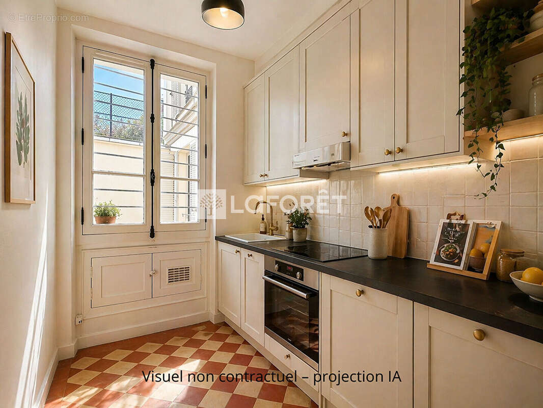Appartement à PARIS-16E