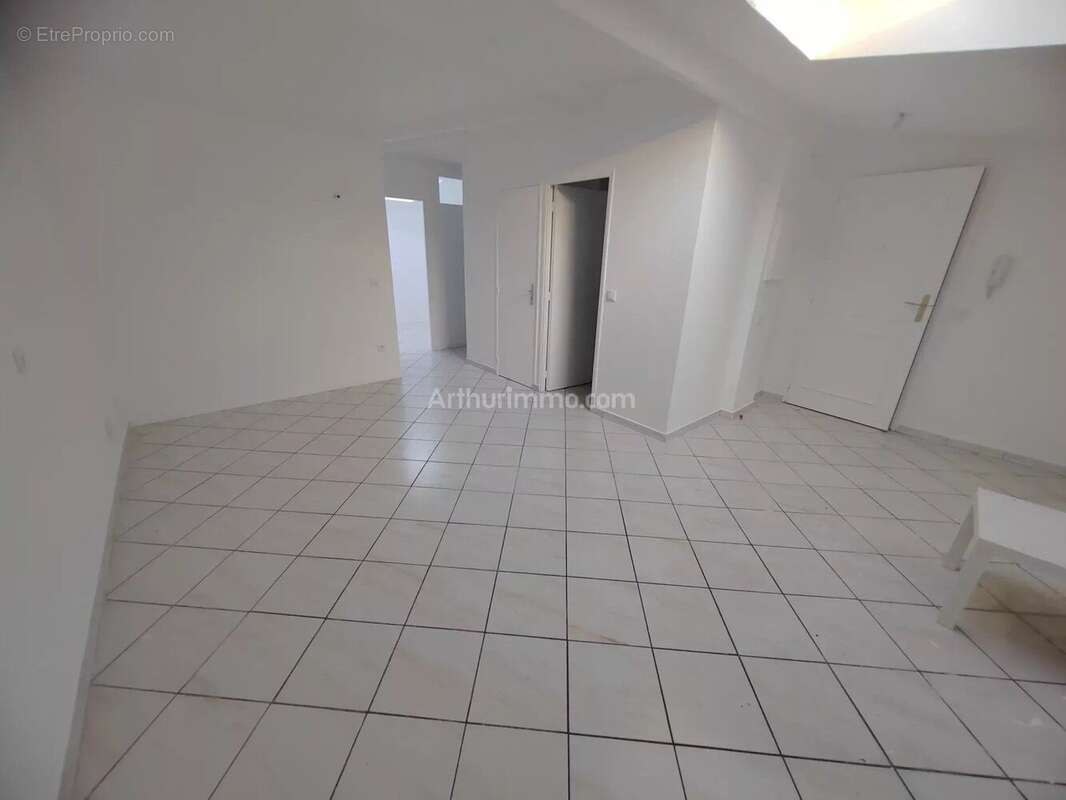 Vente Appartement Chelles(77500) 138 000ï¿œ - photo 2