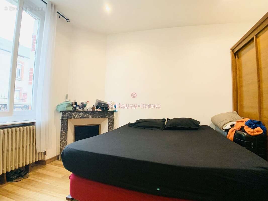 Maison à CHALETTE-SUR-LOING