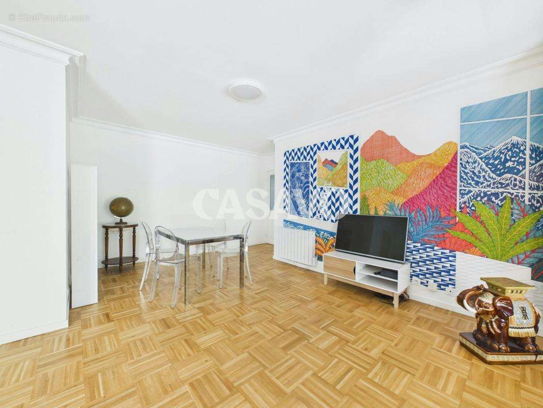 Vente Appartement 3 pièces de 84m² - 69004 Lyon - photo 2