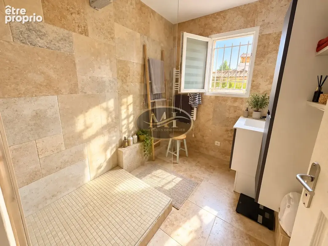 Maison Plein pied 4 Chambres Piscine Garage Proche-Centre ville - photo 10