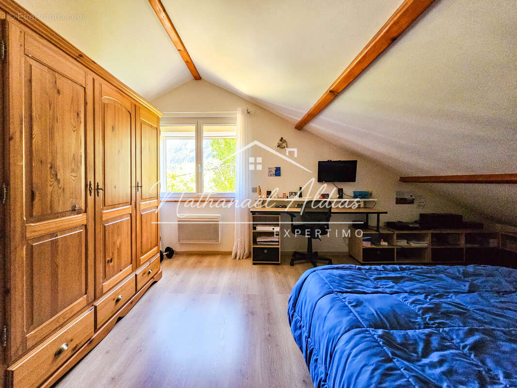 Maison à AGUESSAC