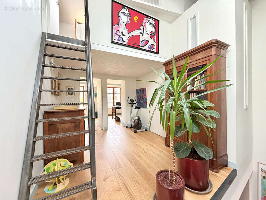 Appartement à SAINT-ETIENNE