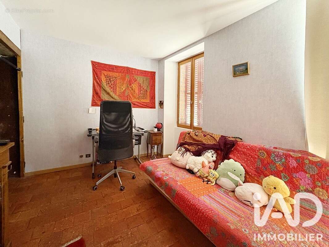 Maison 80 m² à Saint-Fargeau  - photo 7