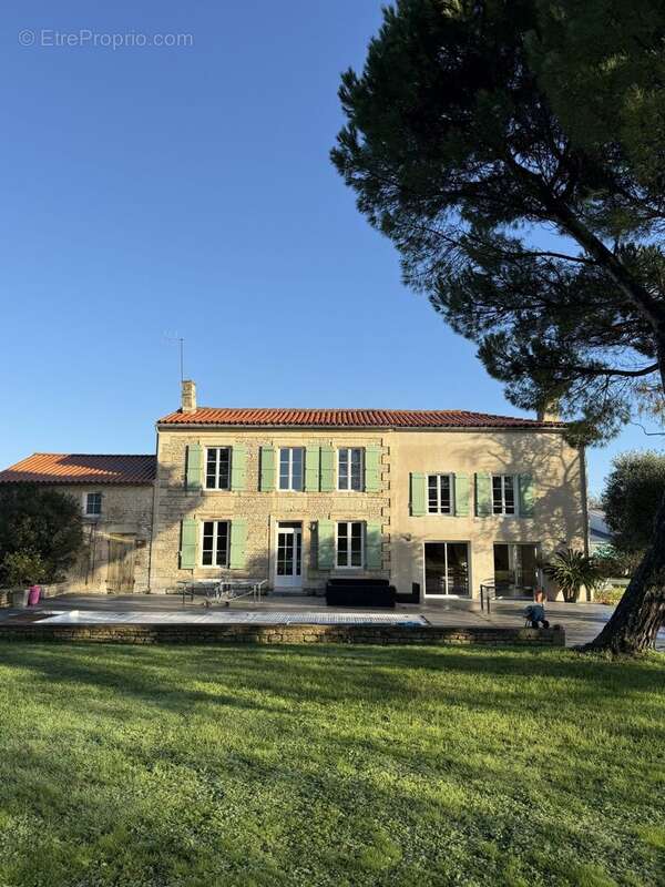 Maison à SAINT-SYMPHORIEN