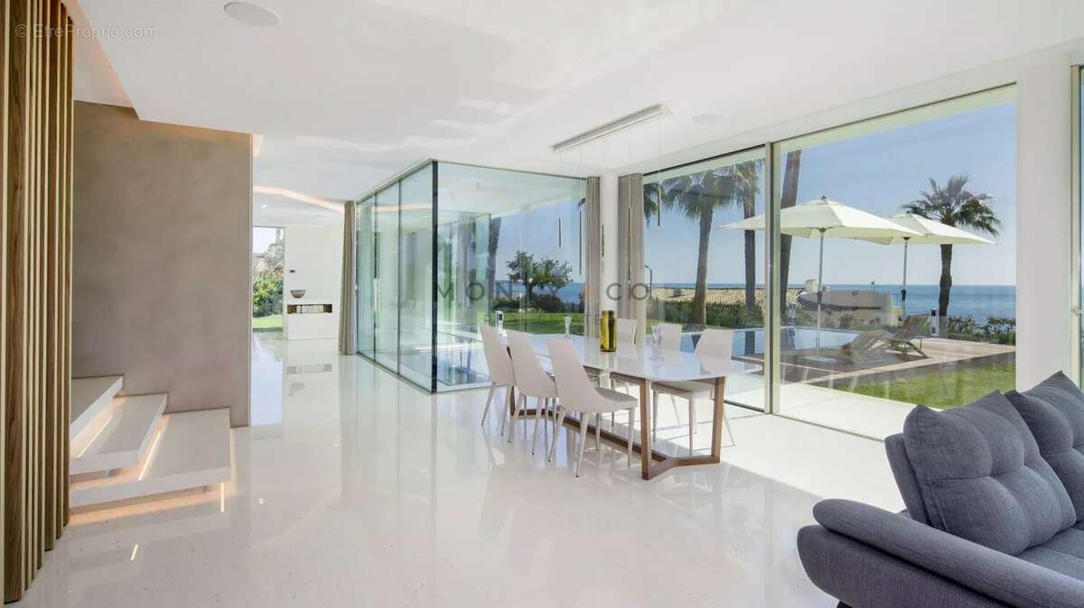 Vente villa contemporaine 6 chambres vue mer Cannes Californie - photo 4