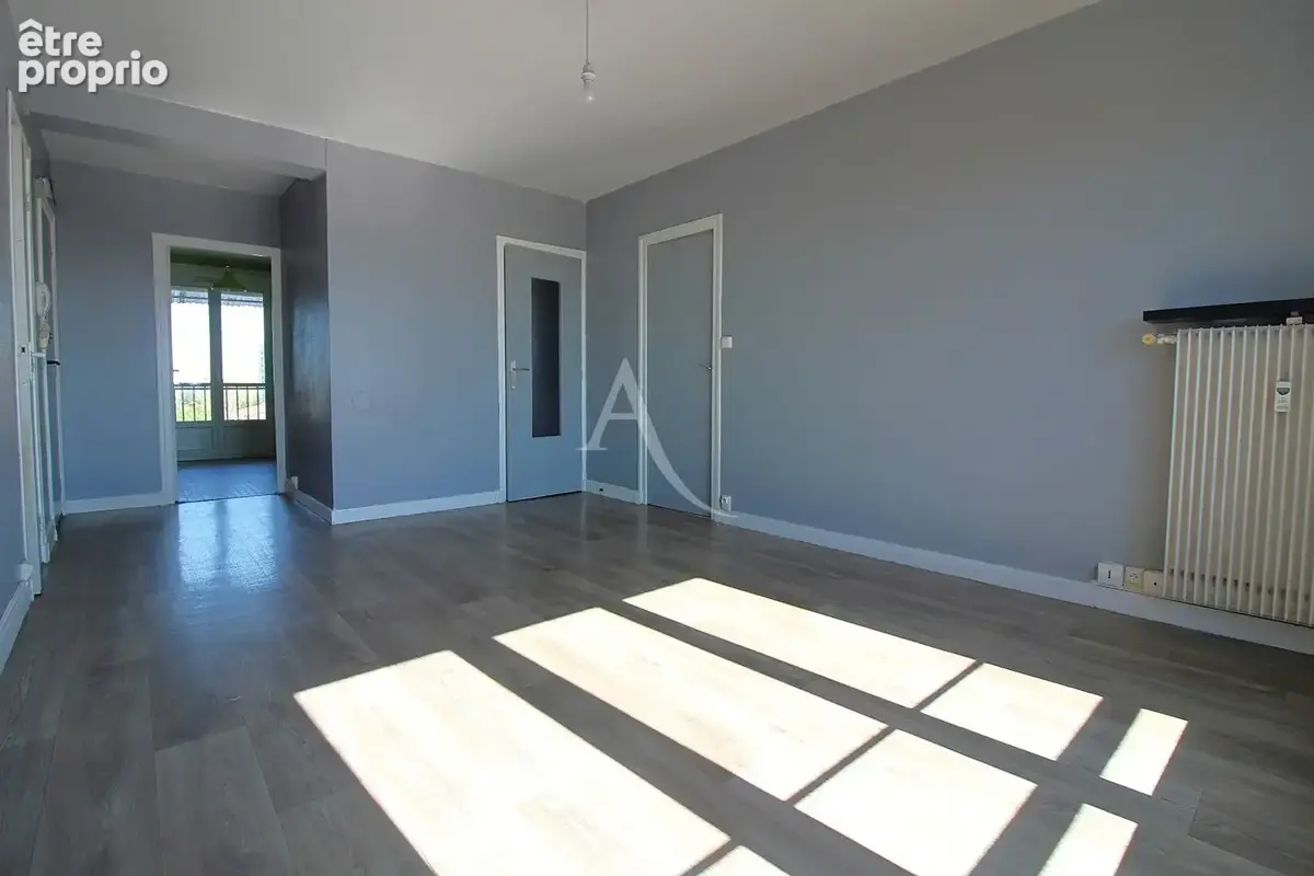 Appartement traversant Chalon Sur Saône T3 - Saint-Jean-des-Vignes - photo 6