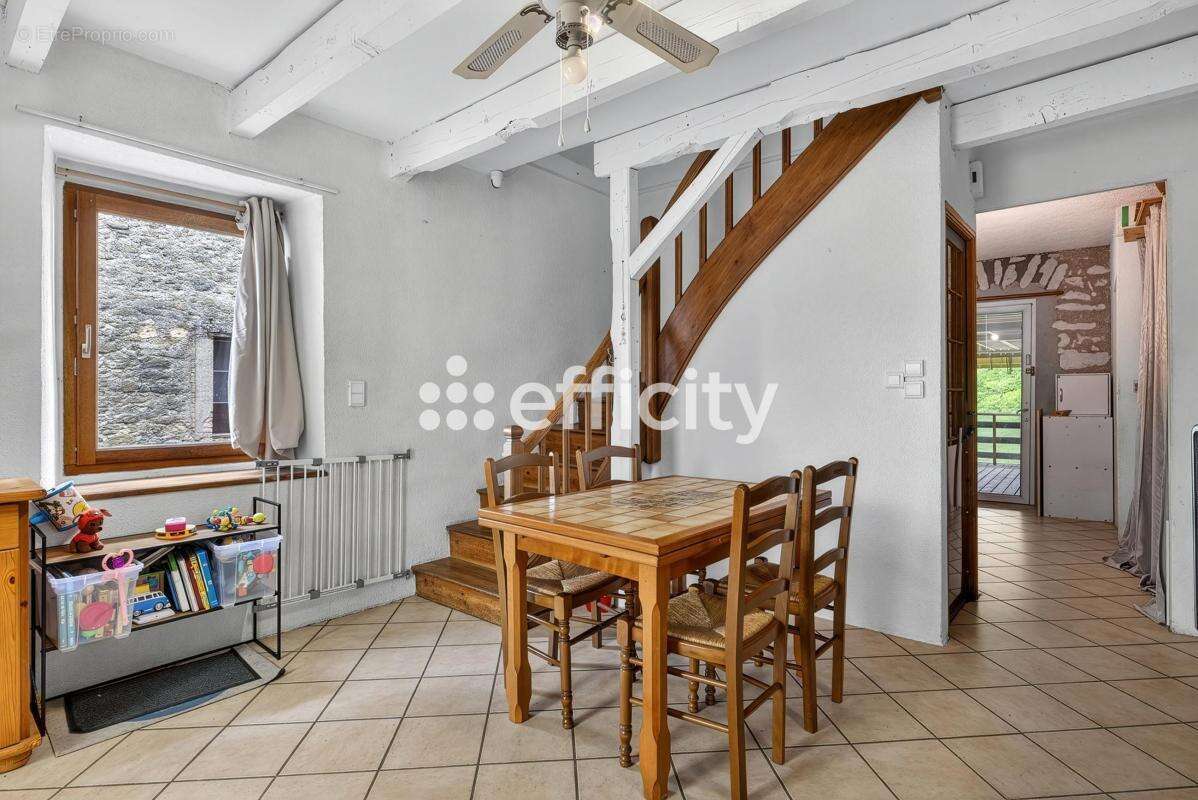 Maison 103 m² à Menthonnex-Sous-Clermont  - photo 3