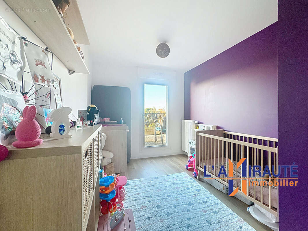 Appartement à HOUILLES