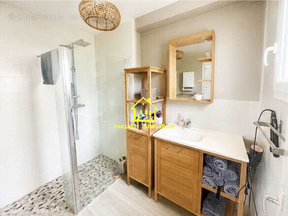 Maison 106 m² à Goderville  - photo 7