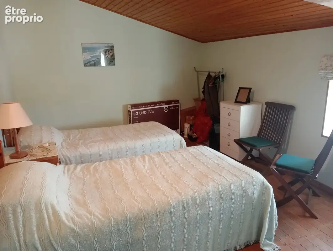 Belle maison de village avec jardin clos de murs - photo 11