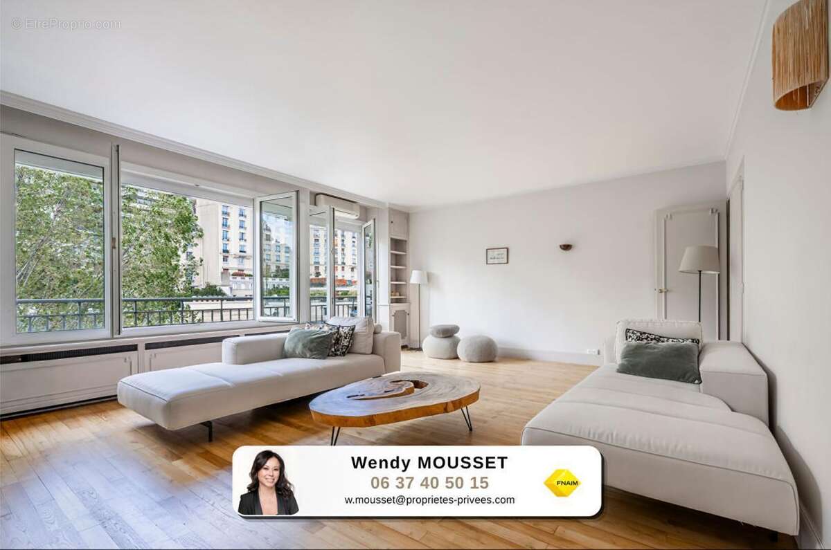Appartement à PARIS-16E