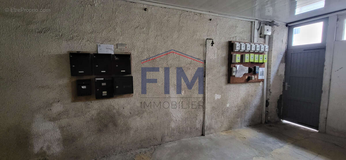 Exclusivite , ideal pied a terre, appartement de type studio,  proche du port de plaisance - photo 6