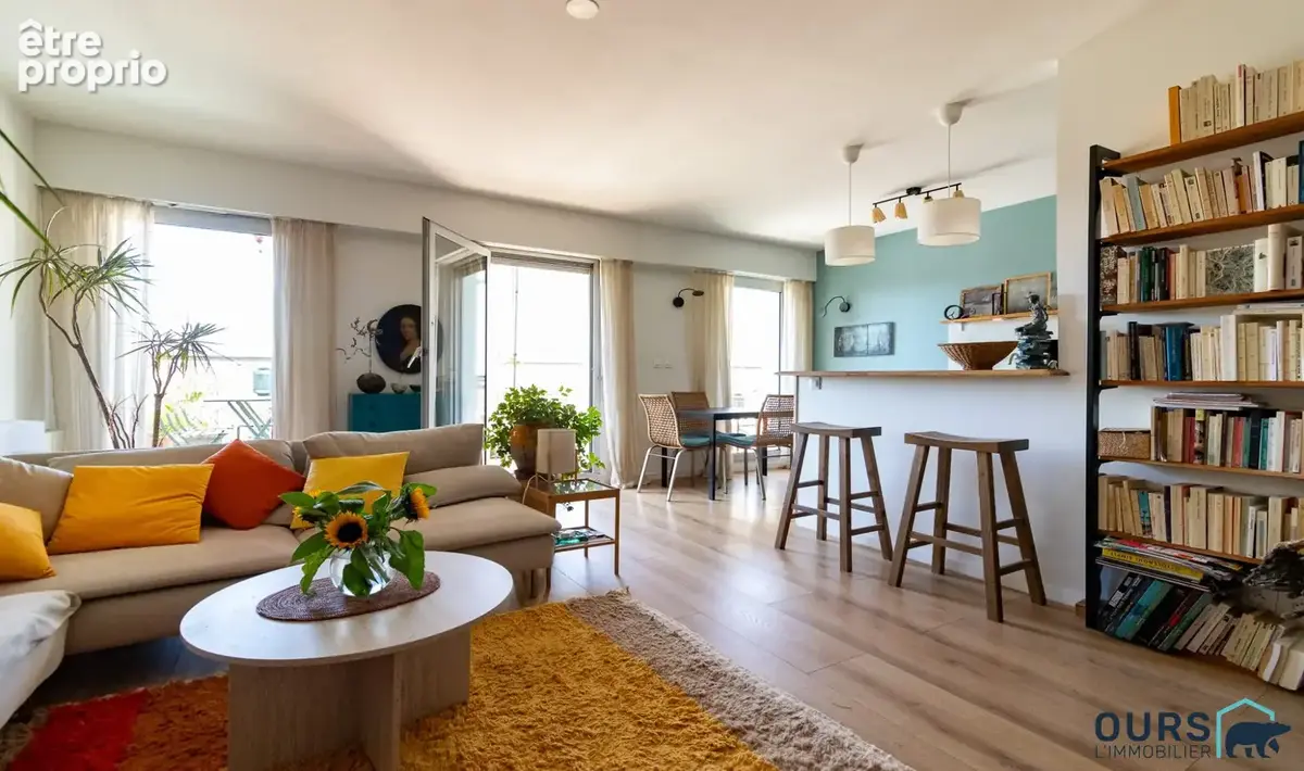 Appartement à SAINT-DENIS