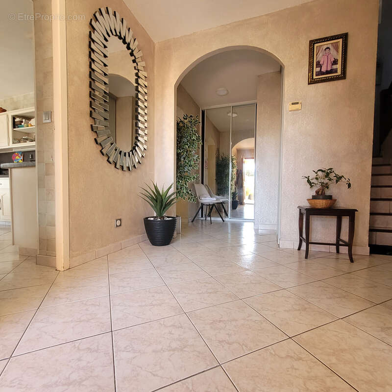 Villa en vente pour famille avec enfants à Narbonne (11) - photo 7