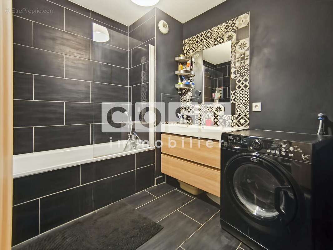 Appartement à GENNEVILLIERS