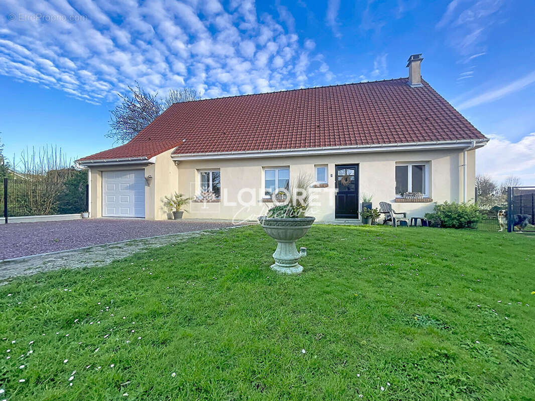 Maison à CAMIERS