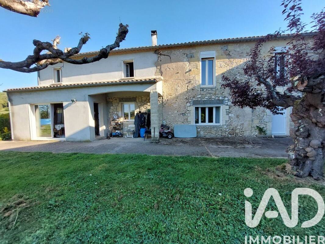 Photo 1 - Maison à MONTCARET