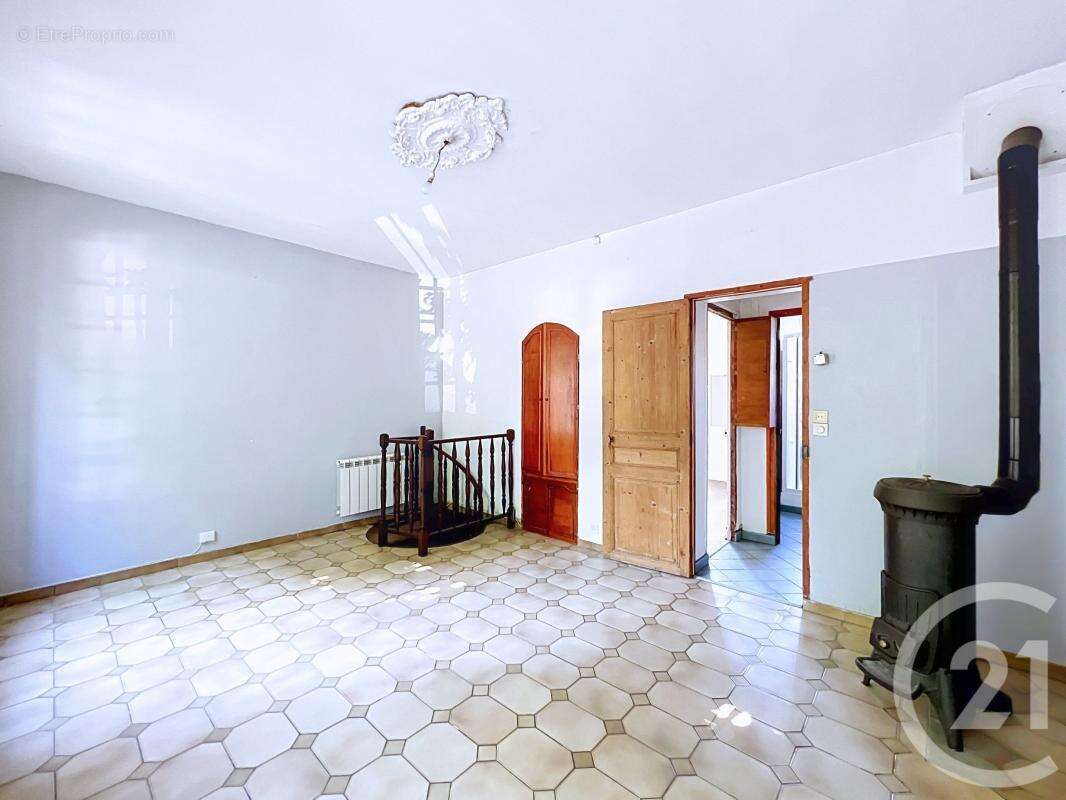 Appartement 45 m² à Choisy-Le-Roi  - photo 3