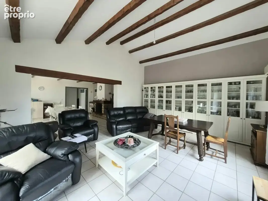 Névian – maison de plain-pied sur un magnifique terrain arboré de 7 500 m² - photo 6