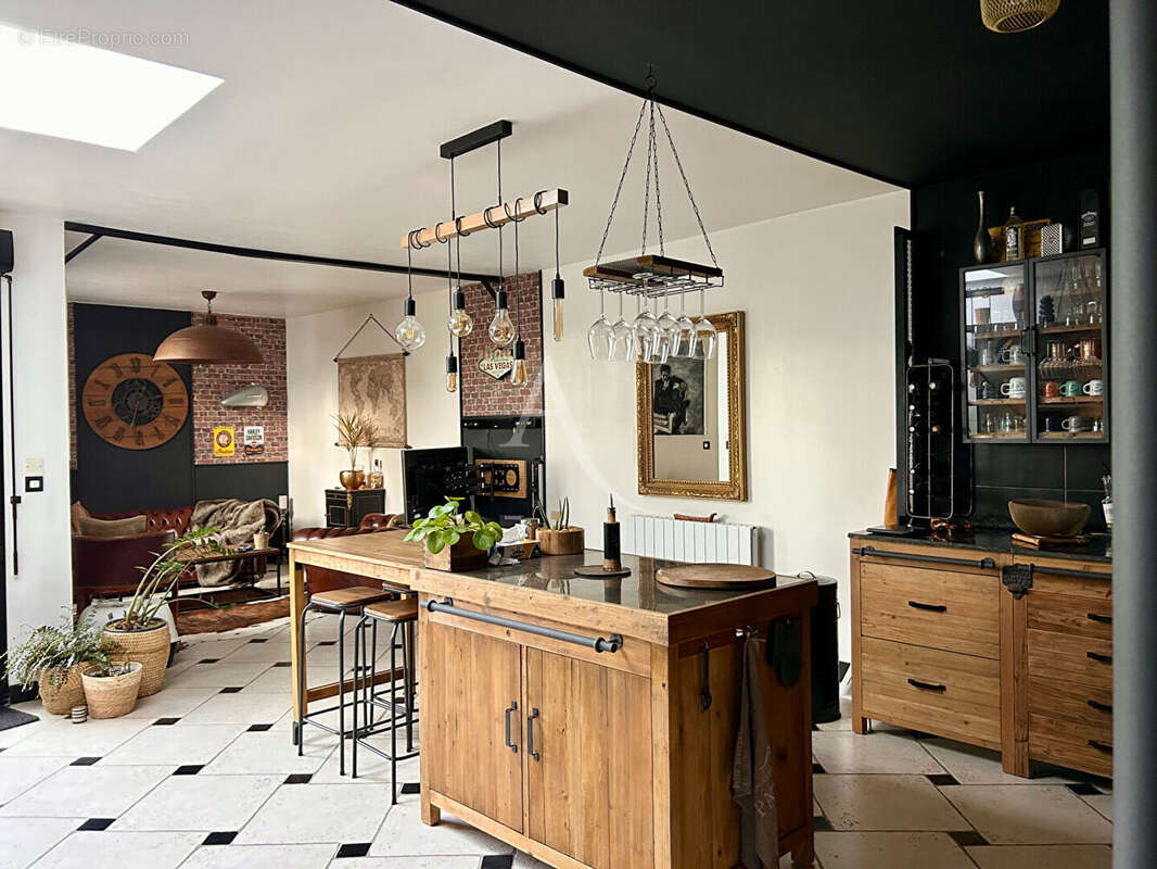 Maison à L&#039;ILE-D&#039;ELLE